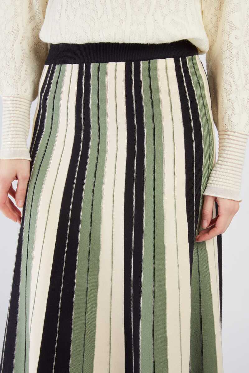 FALDA JEANNE COLOR VERDE 4